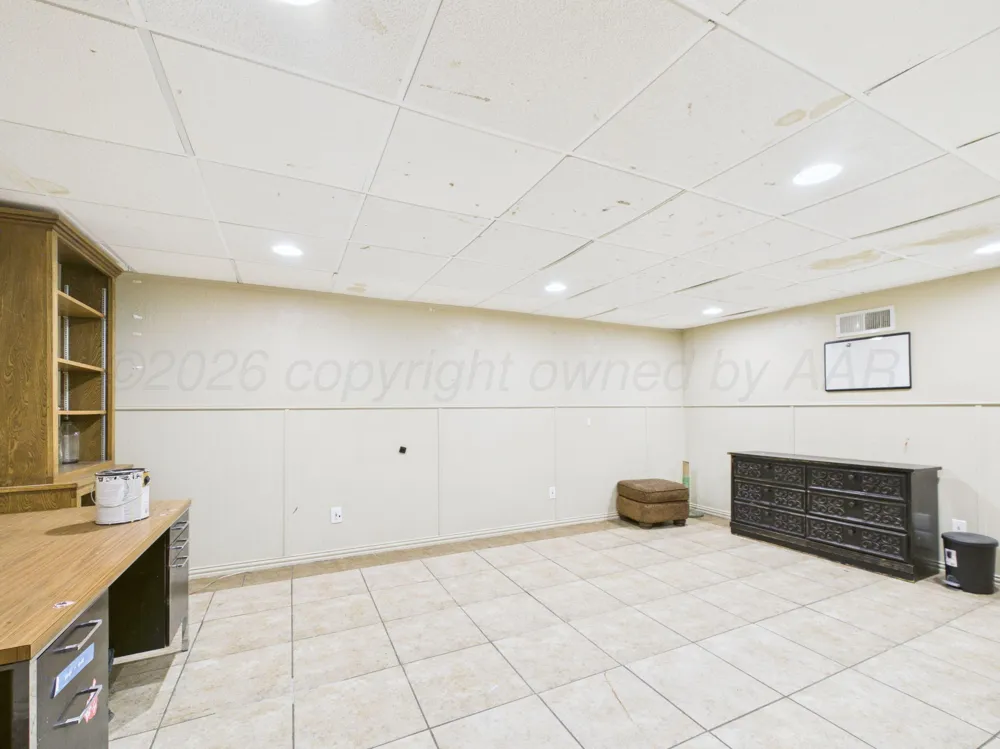 1206 Mary-Ellen Street Pampa, TX 79065