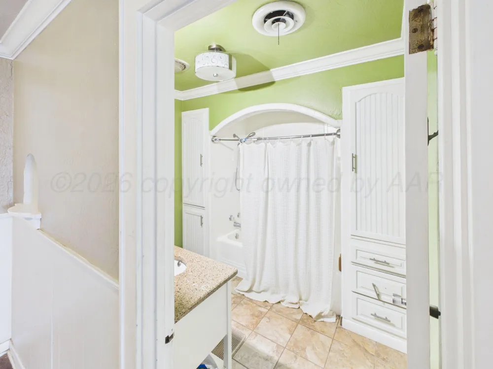1206 Mary-Ellen Street Pampa, TX 79065