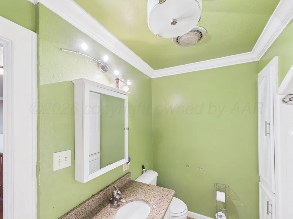 1206 Mary-Ellen Street Pampa, TX 79065