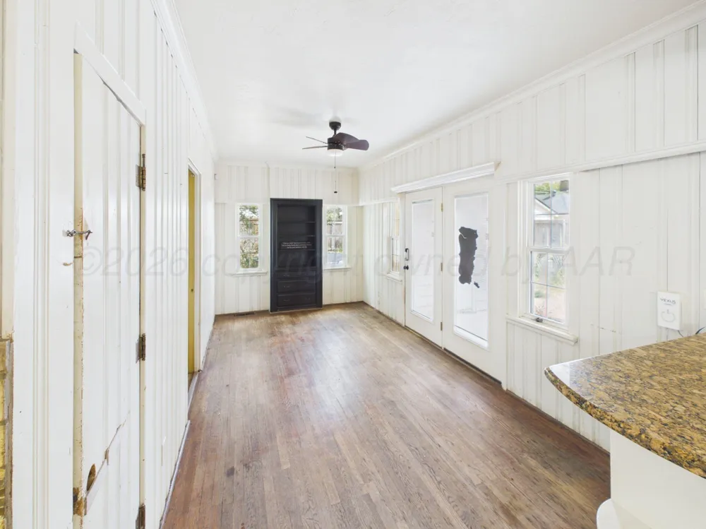 1206 Mary-Ellen Street Pampa, TX 79065