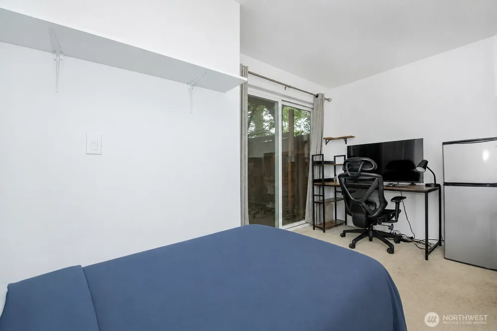 8063 165th Lane NE Redmond, WA 98052