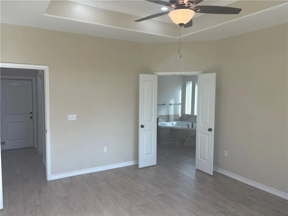 2532 Hewlett Ingleside, TX 78362
