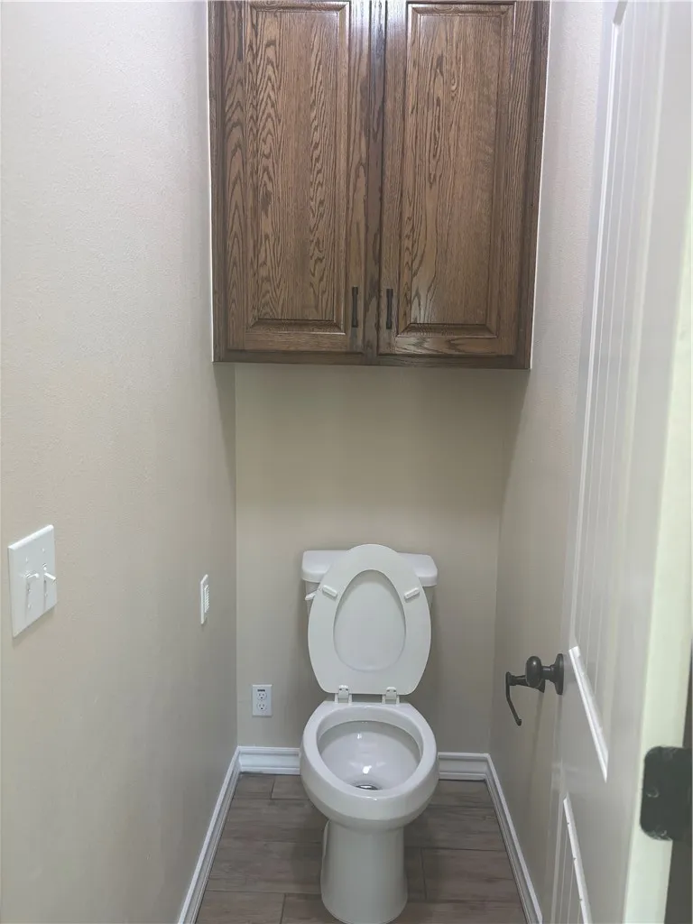 2532 Hewlett Ingleside, TX 78362