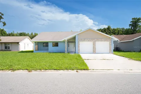 848 E FLAG LANE