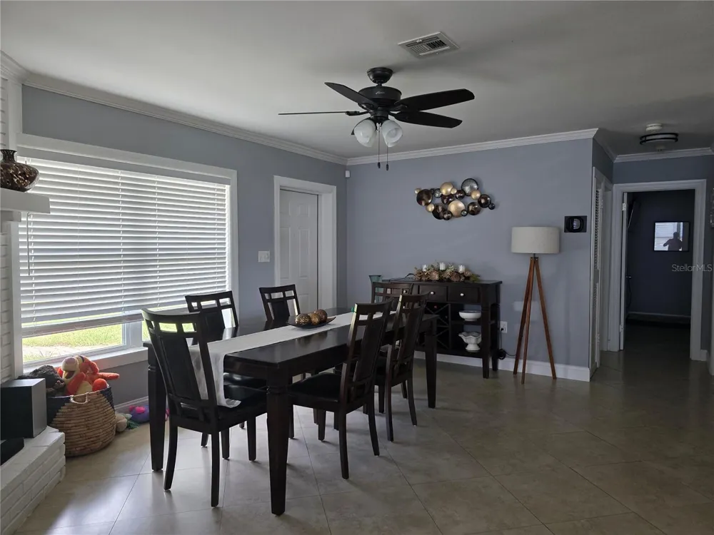 8816 MEMORIAL HIGHWAY Tampa, FL 33615