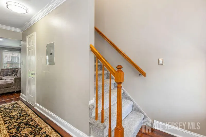 4 Heritage Square Sayreville, NJ 08872