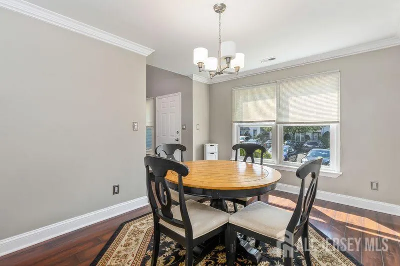 4 Heritage Square Sayreville, NJ 08872