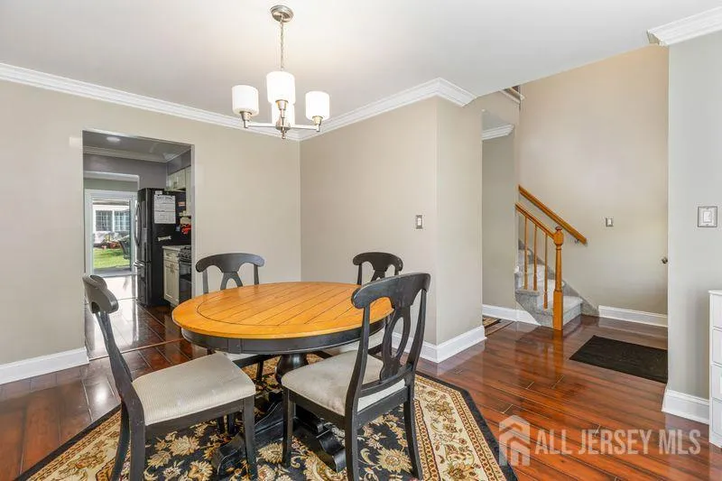 4 Heritage Square Sayreville, NJ 08872