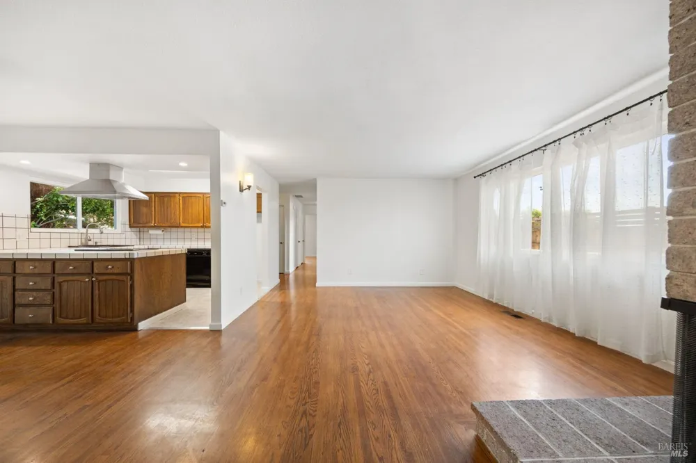 1509 Lassen Court Vallejo, CA 94591