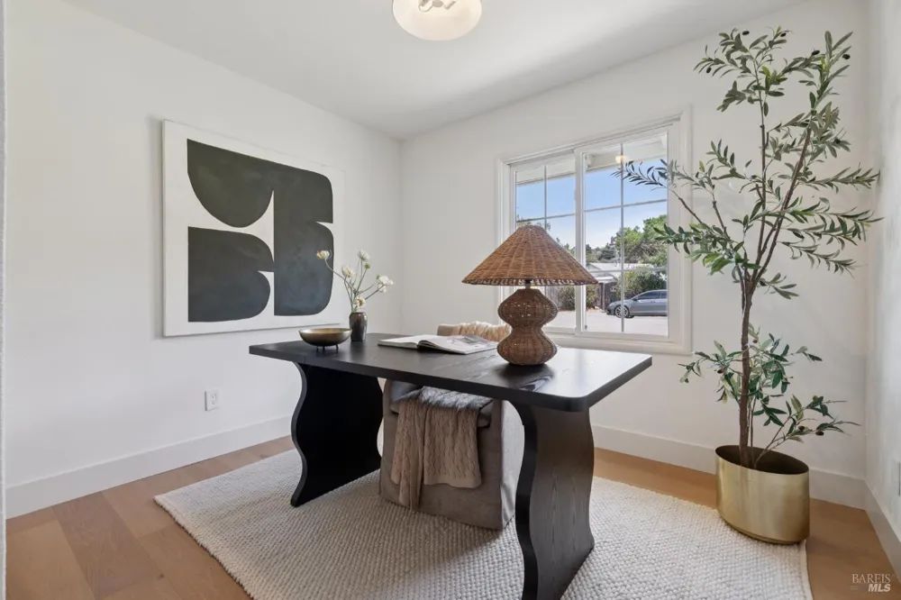 206 Cardinal Road Mill Valley, CA 94941