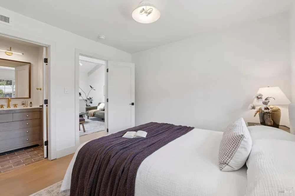 206 Cardinal Road Mill Valley, CA 94941