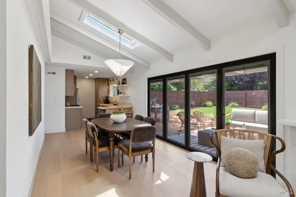 206 Cardinal Road Mill Valley, CA 94941