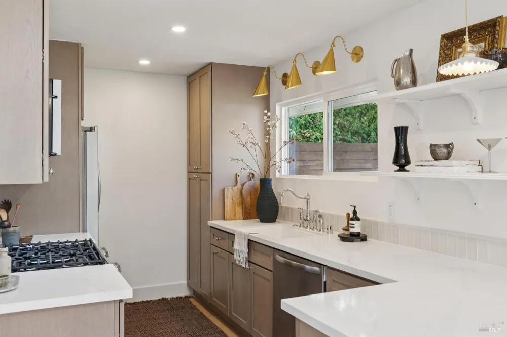 206 Cardinal Road Mill Valley, CA 94941