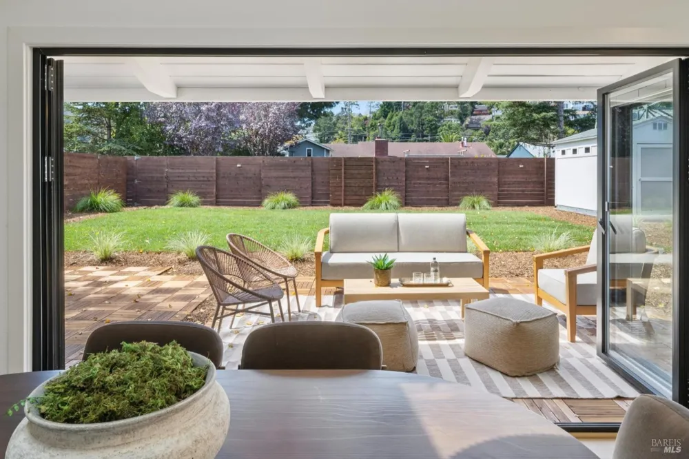 206 Cardinal Road Mill Valley, CA 94941