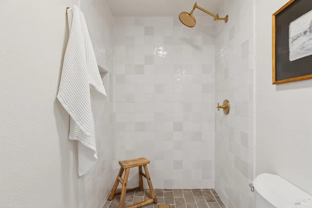 206 Cardinal Road Mill Valley, CA 94941