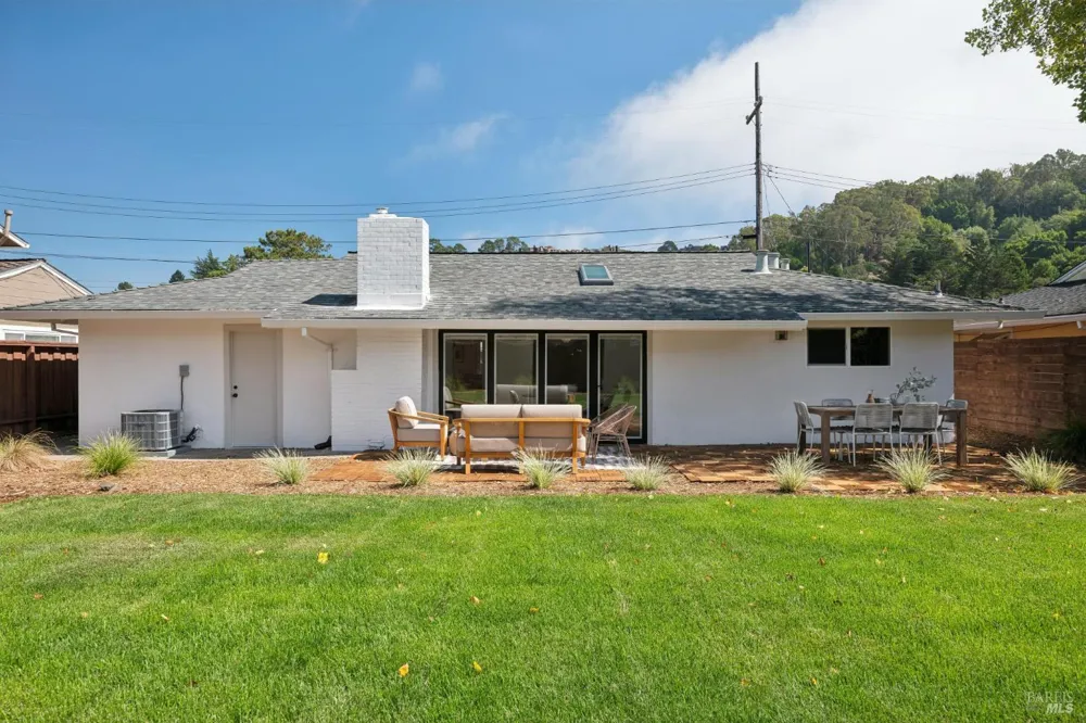 206 Cardinal Road Mill Valley, CA 94941