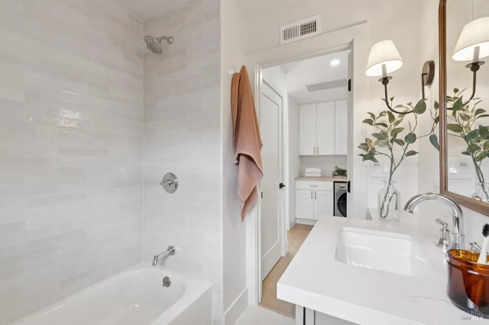 206 Cardinal Road Mill Valley, CA 94941