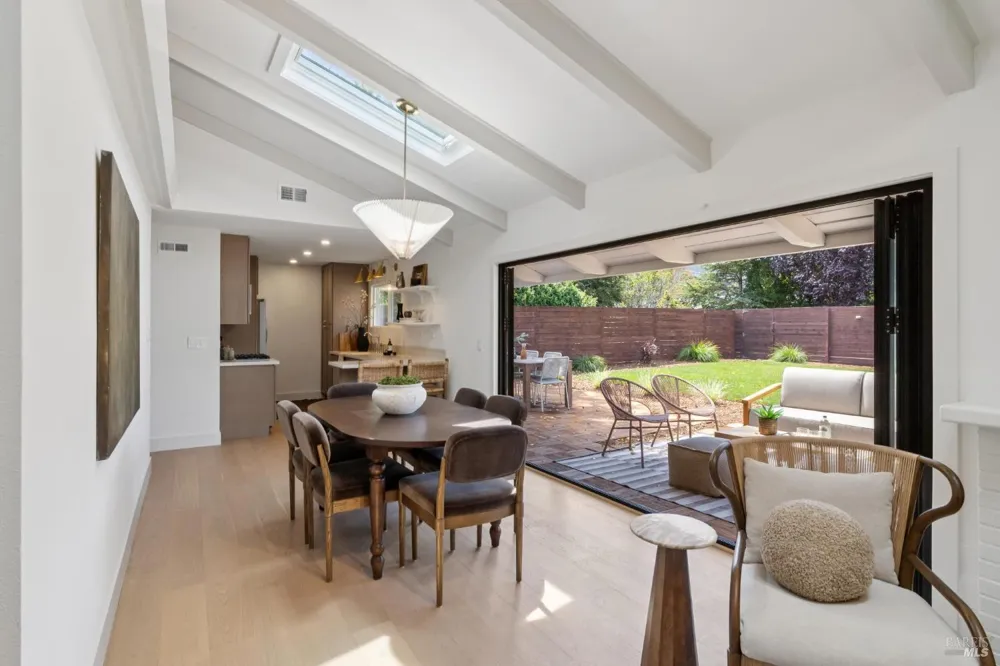 206 Cardinal Road Mill Valley, CA 94941