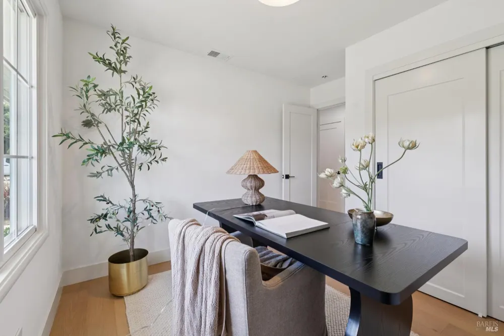 206 Cardinal Road Mill Valley, CA 94941