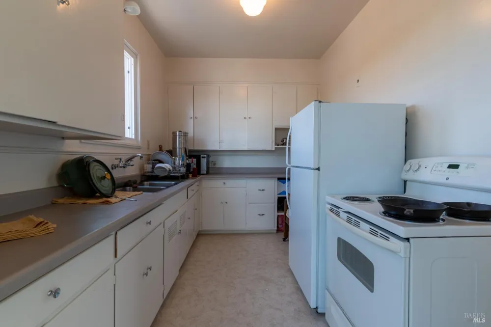 534 S State Street Ukiah, CA 95482