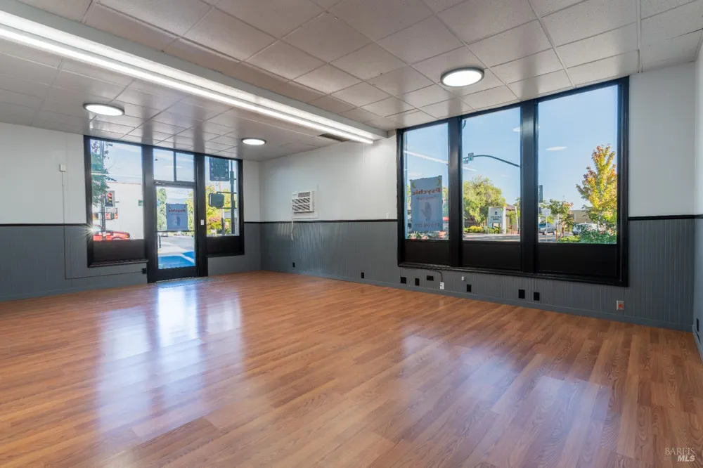 534 S State Street Ukiah, CA 95482