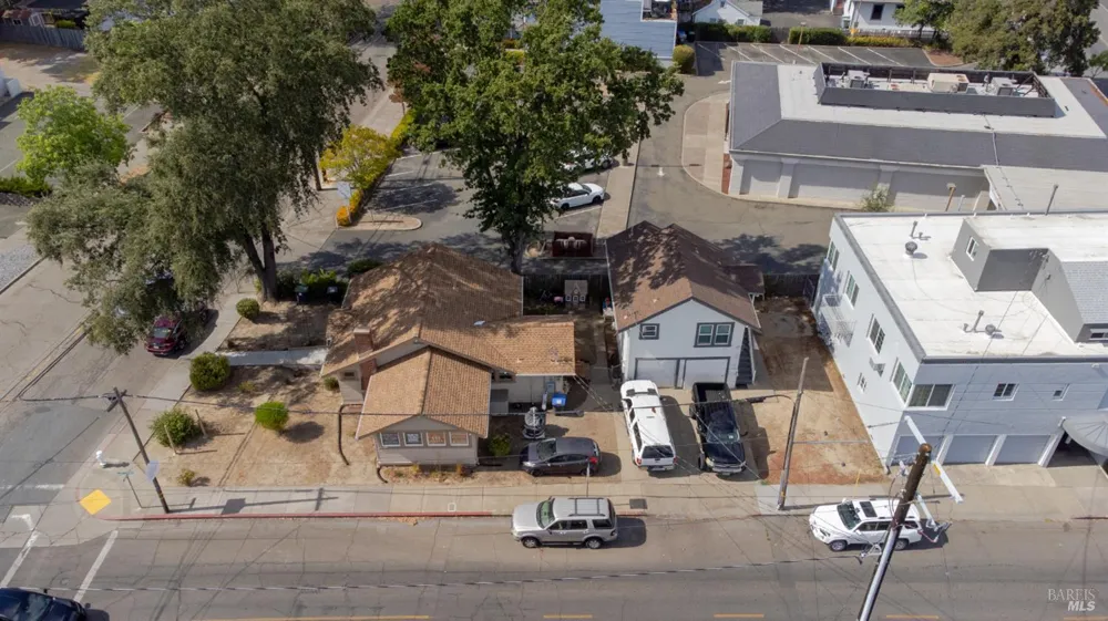 534 S State Street Ukiah, CA 95482