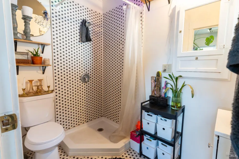 534 S State Street Ukiah, CA 95482