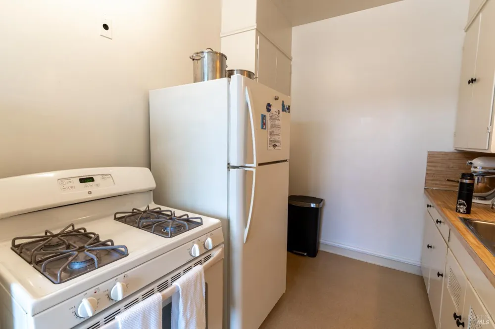 534 S State Street Ukiah, CA 95482