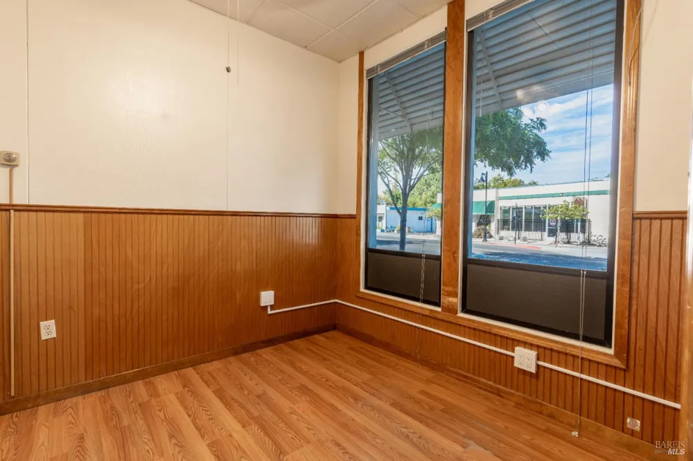534 S State Street Ukiah, CA 95482