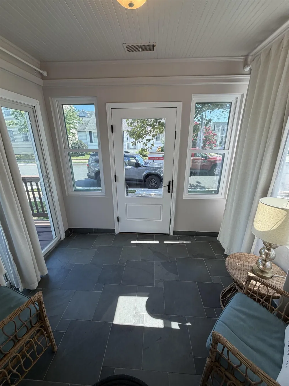 7703 Winchester Margate, NJ 08402