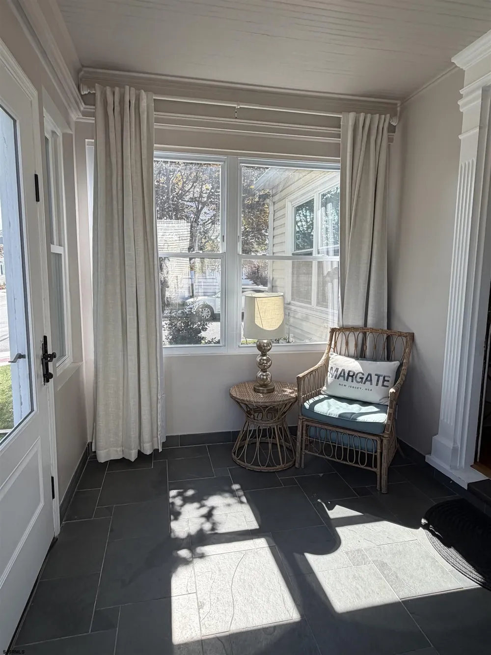 7703 Winchester Margate, NJ 08402