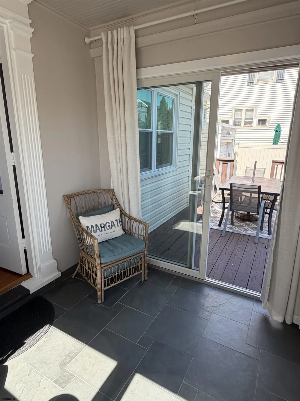 7703 Winchester Margate, NJ 08402