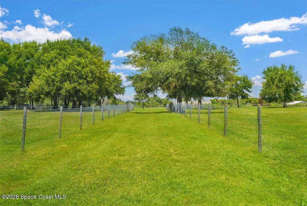 3560 Pennsylvania Avenue Mims, FL 32754