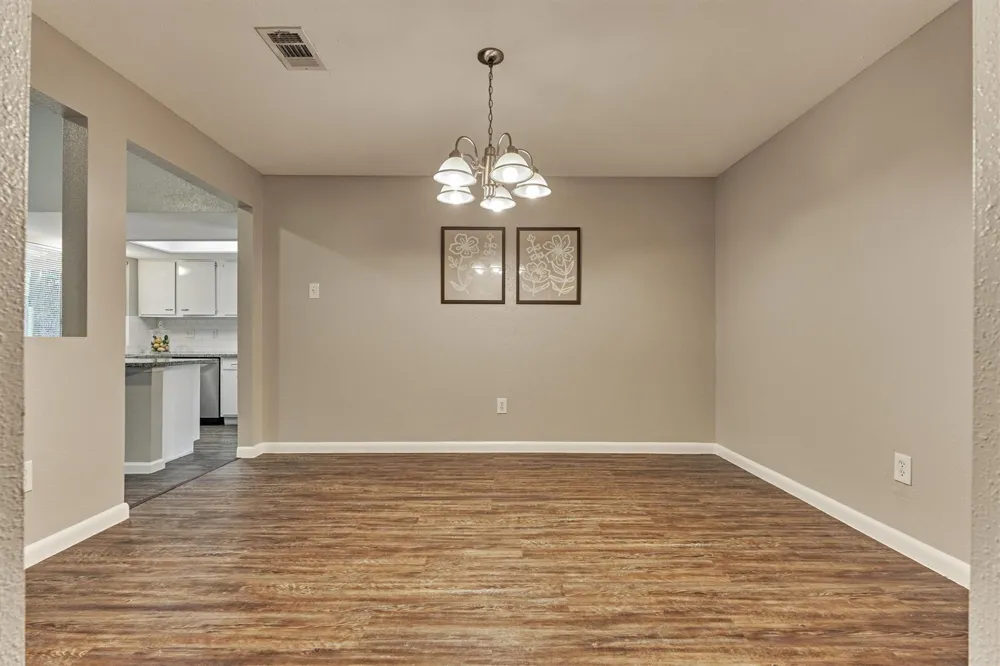 26 W Broken Oak Court The Woodlands, TX 77381