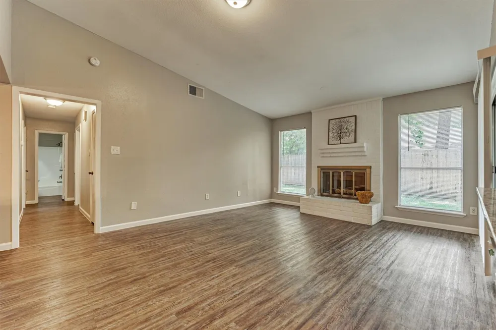 26 W Broken Oak Court The Woodlands, TX 77381