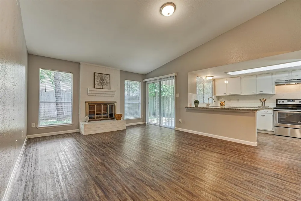 26 W Broken Oak Court The Woodlands, TX 77381