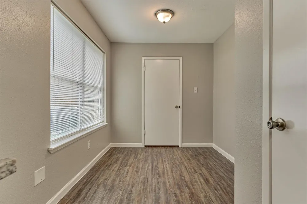 26 W Broken Oak Court The Woodlands, TX 77381