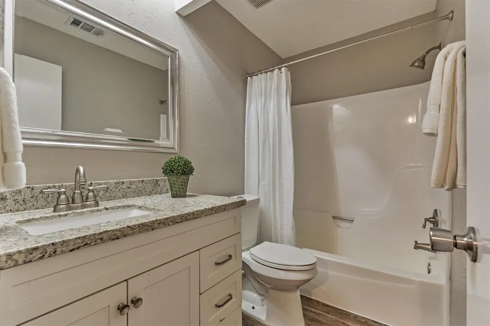 26 W Broken Oak Court The Woodlands, TX 77381