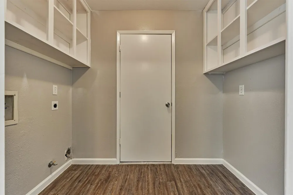 26 W Broken Oak Court The Woodlands, TX 77381