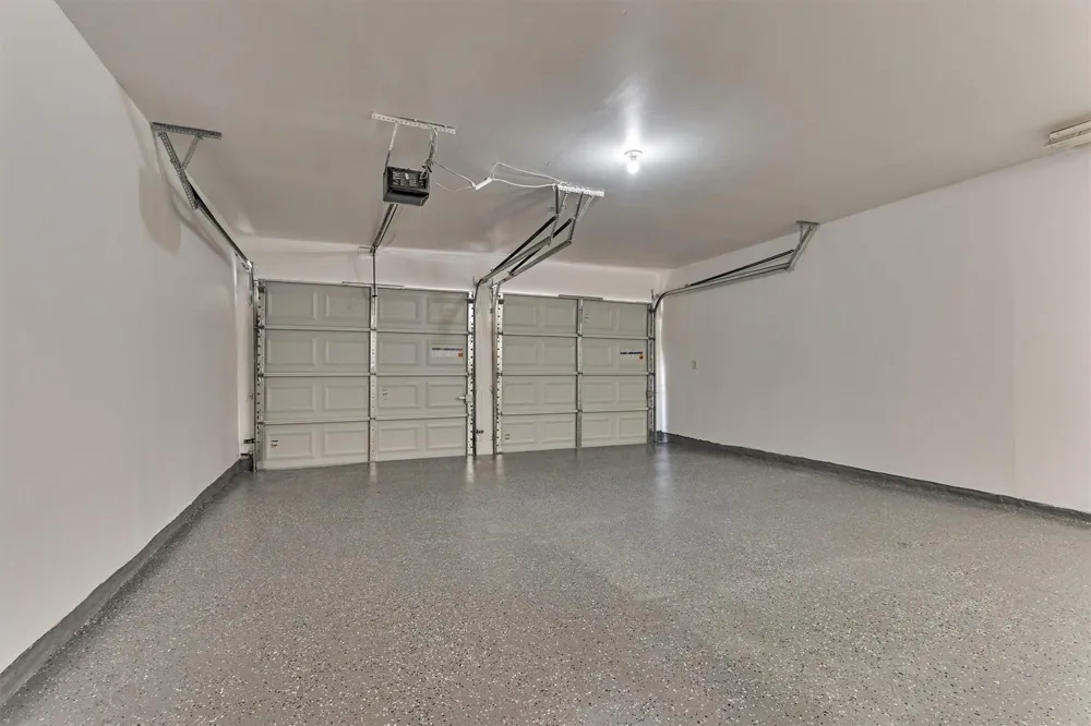 26 W Broken Oak Court The Woodlands, TX 77381