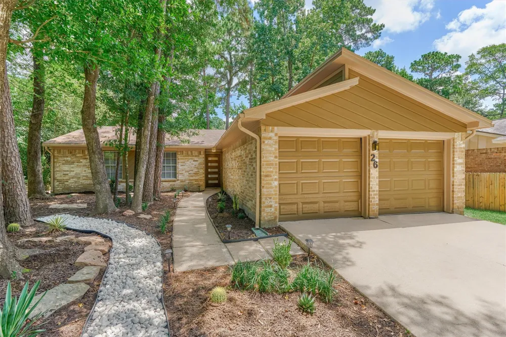 26 W Broken Oak Court The Woodlands, TX 77381