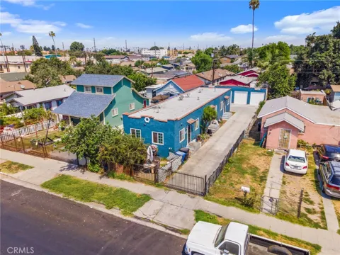 135 E 77th Street