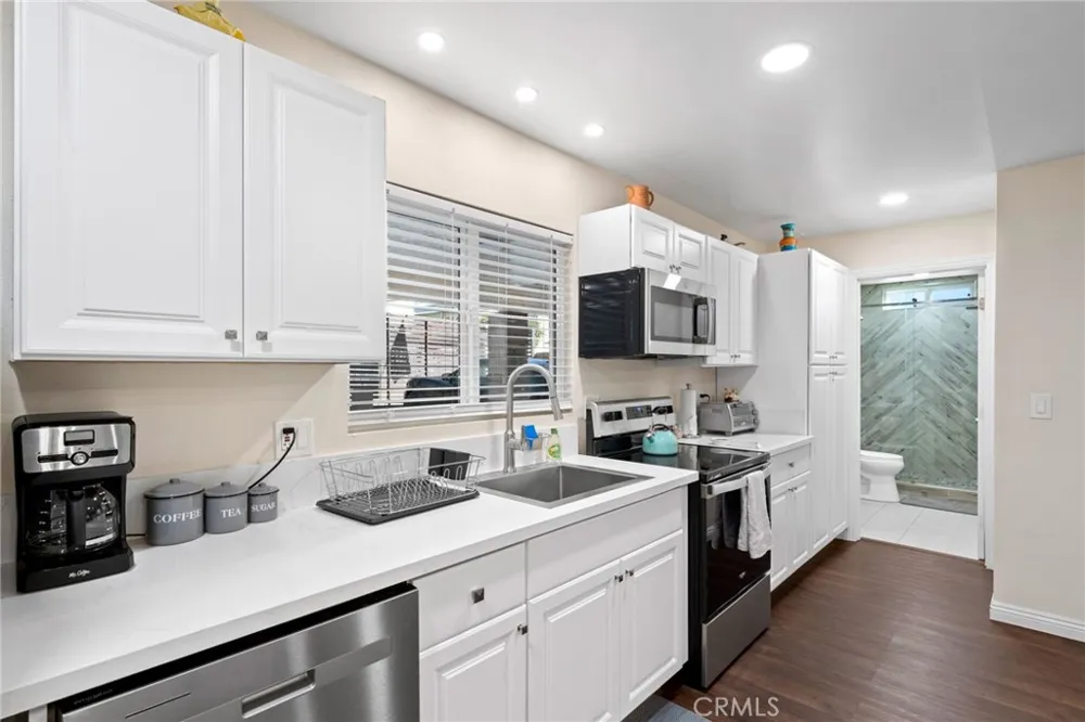 6238 University #1/2 San Diego, CA 92115