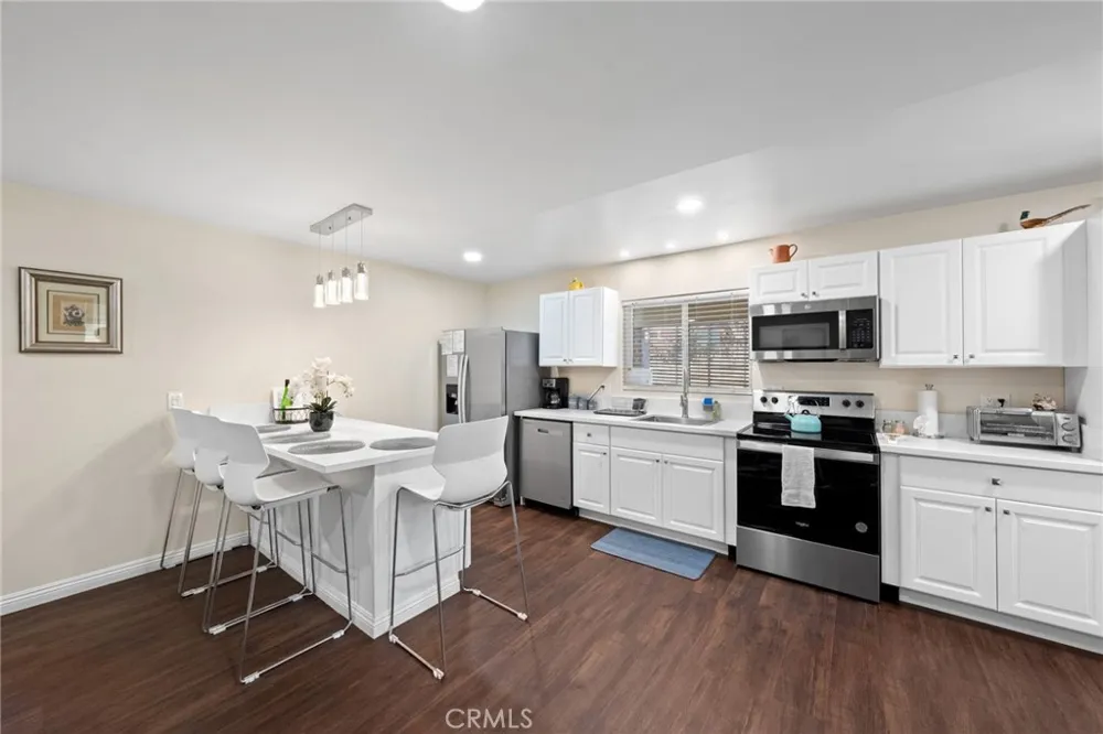 6238 University #1/2 San Diego, CA 92115