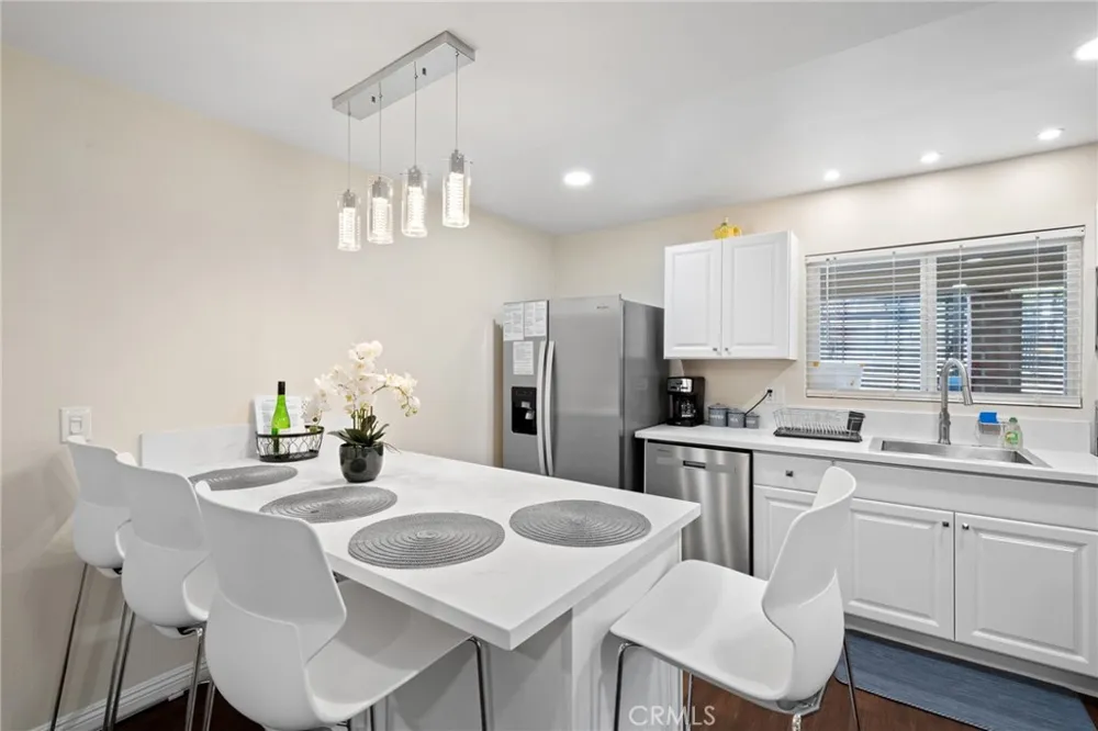 6238 University #1/2 San Diego, CA 92115