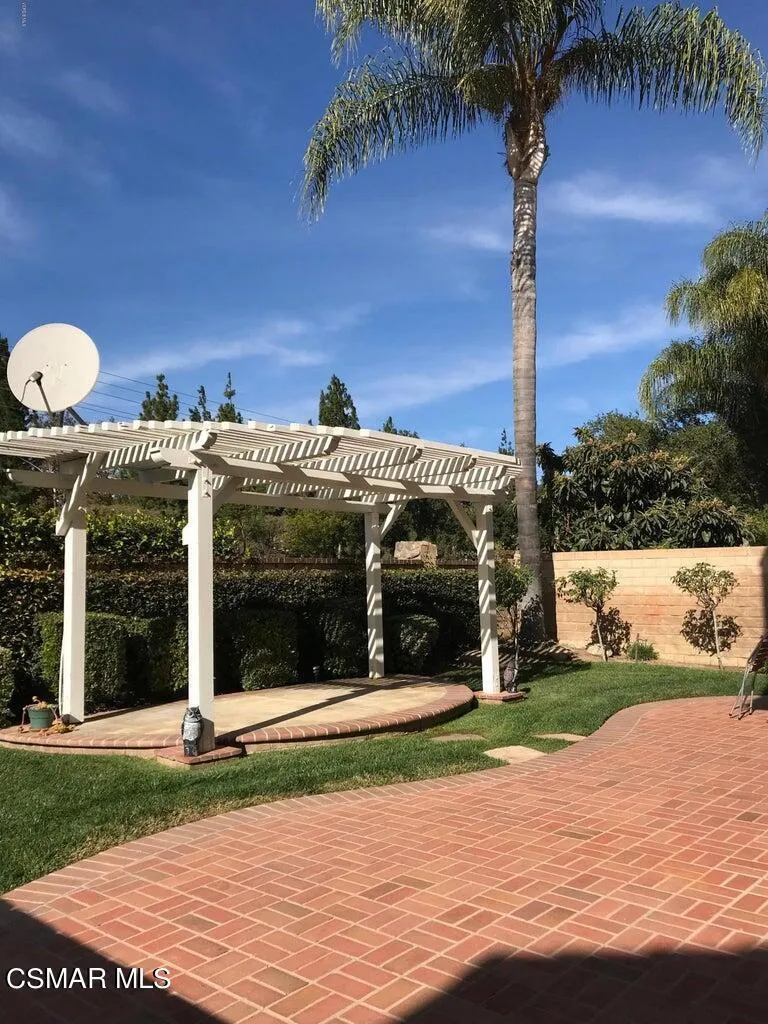 509 Messina Place Oak Park, CA 91377