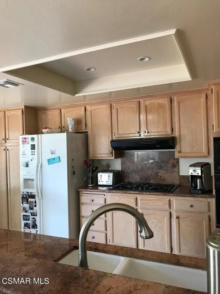 509 Messina Place Oak Park, CA 91377