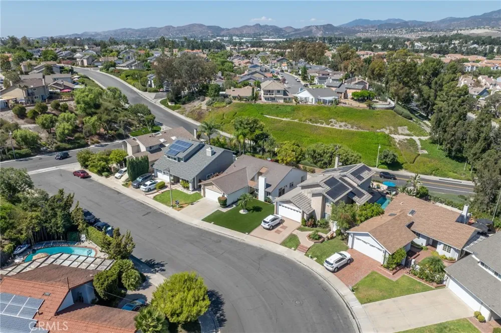 21902 Cosala Mission Viejo, CA 92691