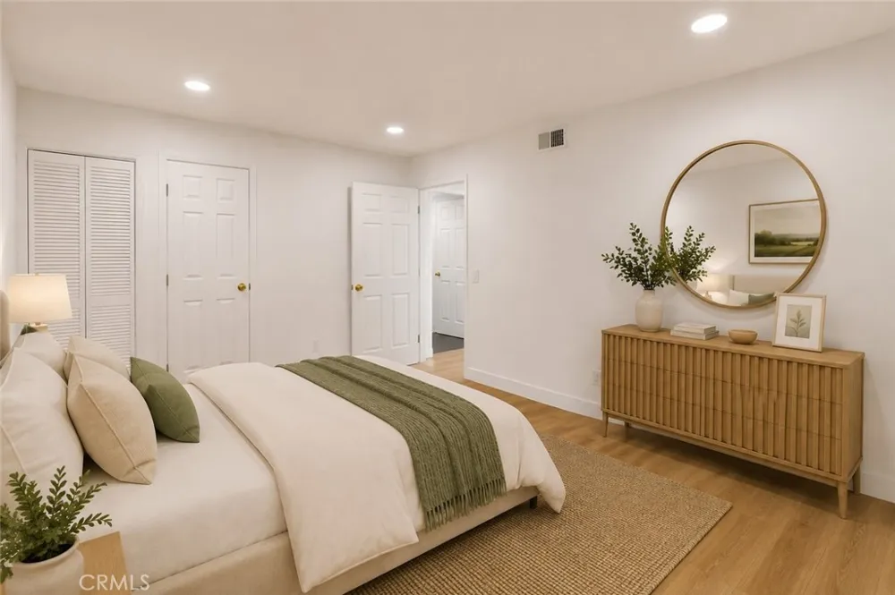 9010 Newport #3 Fontana, CA 92335