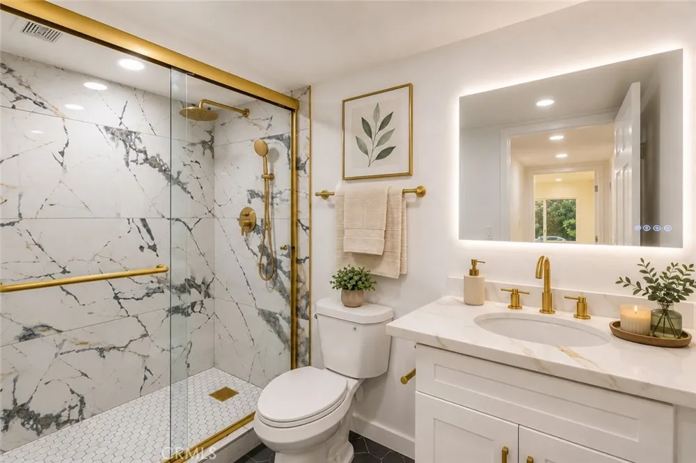 9010 Newport #3 Fontana, CA 92335